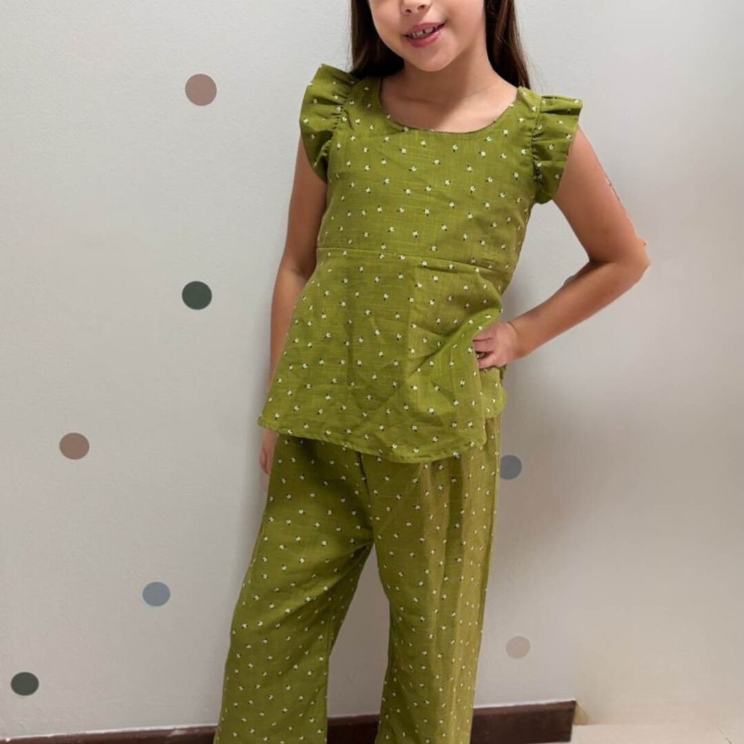 Conjunto calça e blusa Verde Floral