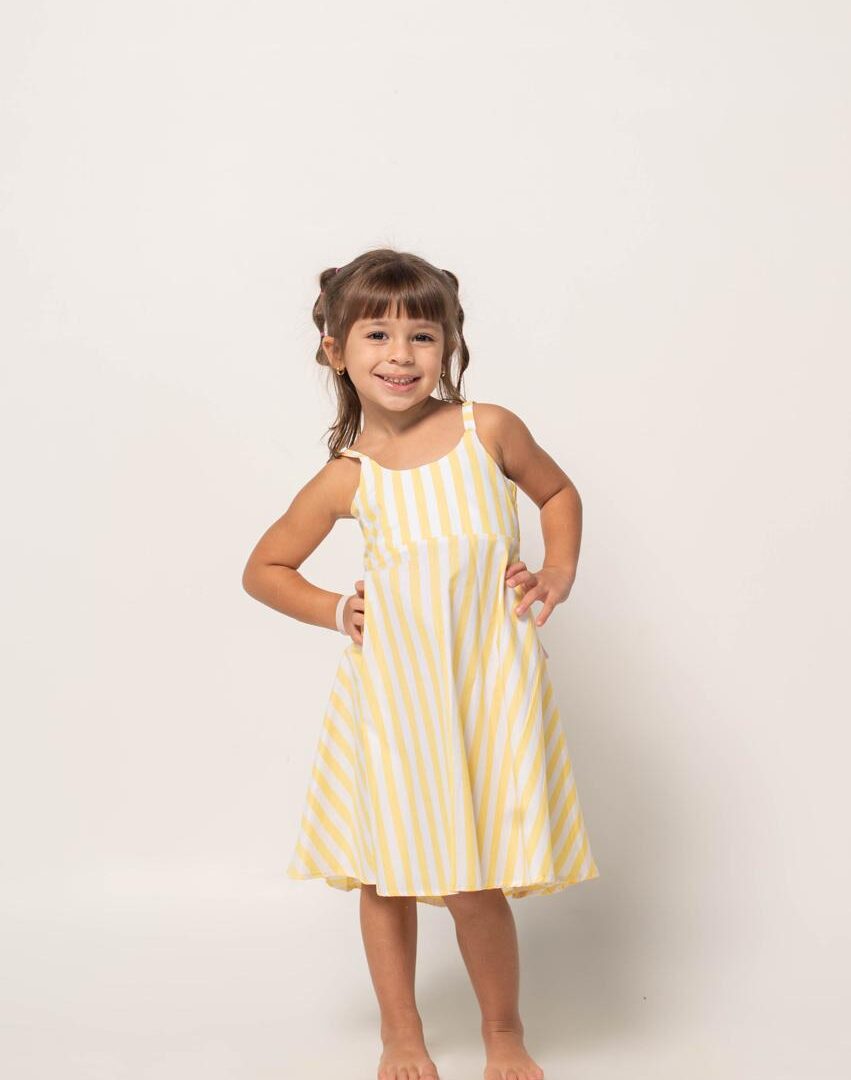 VESTIDO MARGARIDA LISTRADO AMARELO COLEÇÃO JARDIM
