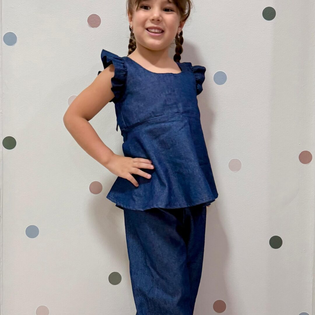 Conjunto calça e blusa Jeans